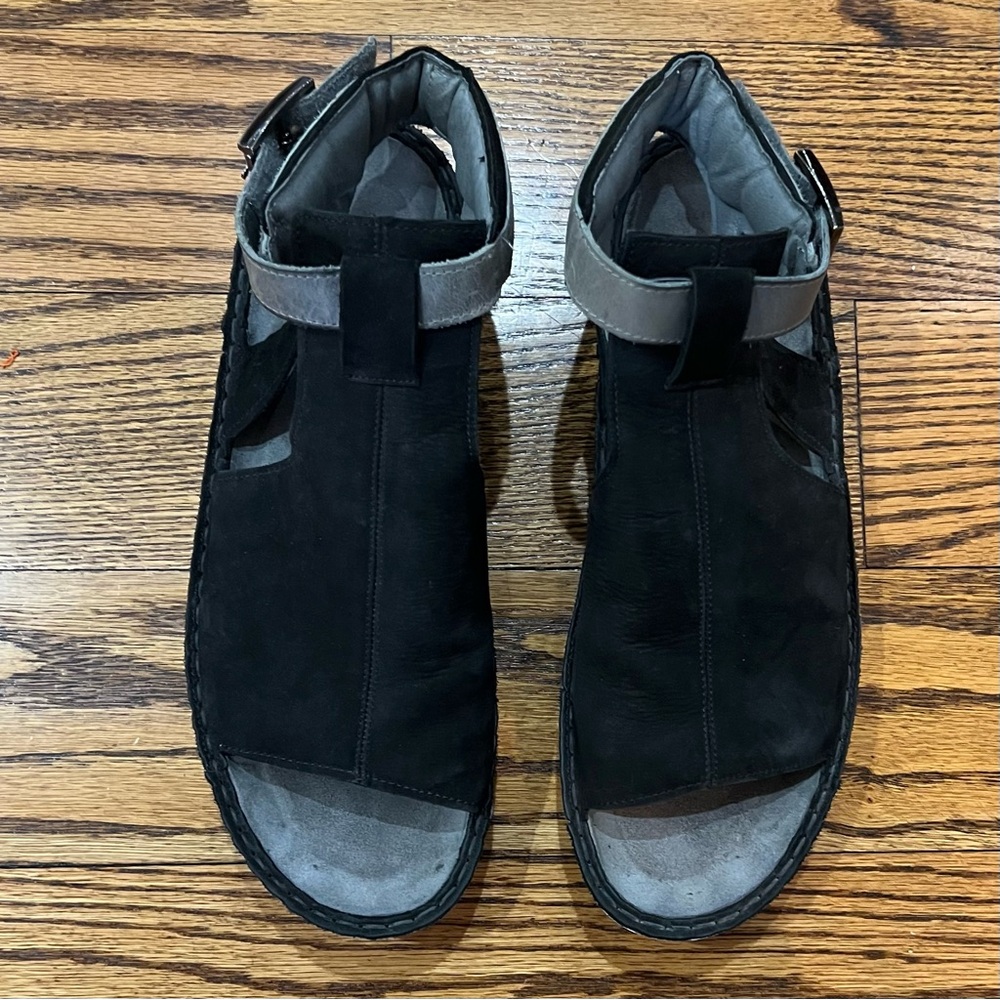 NAOT Women’s Verbena Nubuck Leather Sandals Size 41 Black and Gray